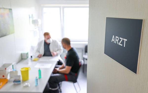 München | Umfrage: Viele wünschen sich mehr Angebote vom Betriebsarzt