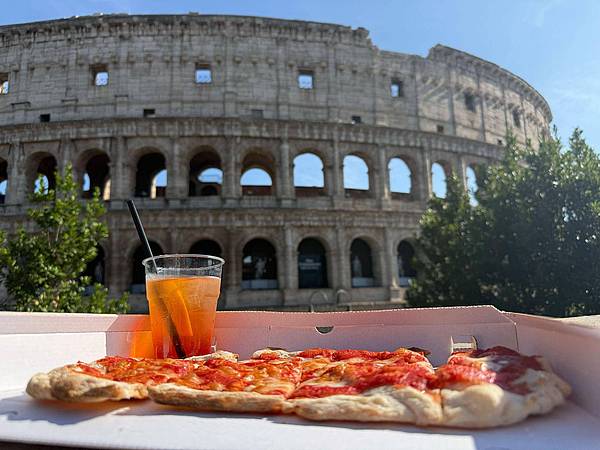 Rom/Köln | Sehnsuchtsort Italien: Italo-Schlager sind im Trend
