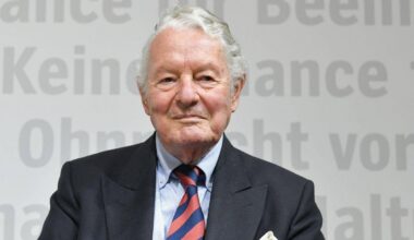 Hamburg | Trauer um Rolf Seelmann-Eggebert - Adelsexperte gestorben