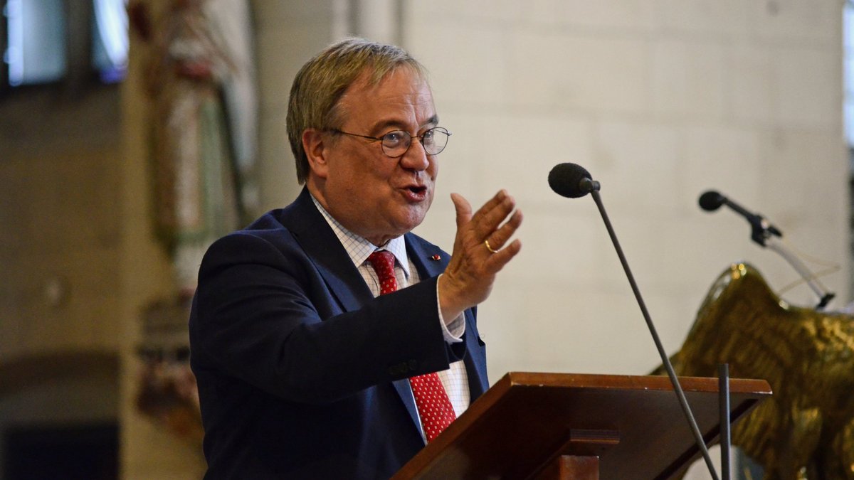 und-Leben.de - Armin Laschet in Münster: Warum „Fake-News“ Kriege auslösen können
