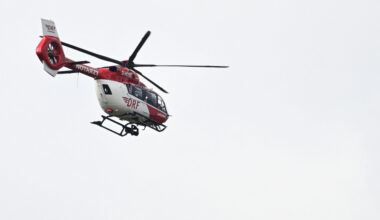 13-jähriger Junge stürzt aus dem Fenster im 3. Stock
