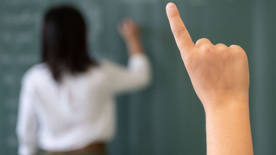 Leipzigs Schulen haben kein Geld mehr: "Unsere Kinder müssen mit Kopien lernen."