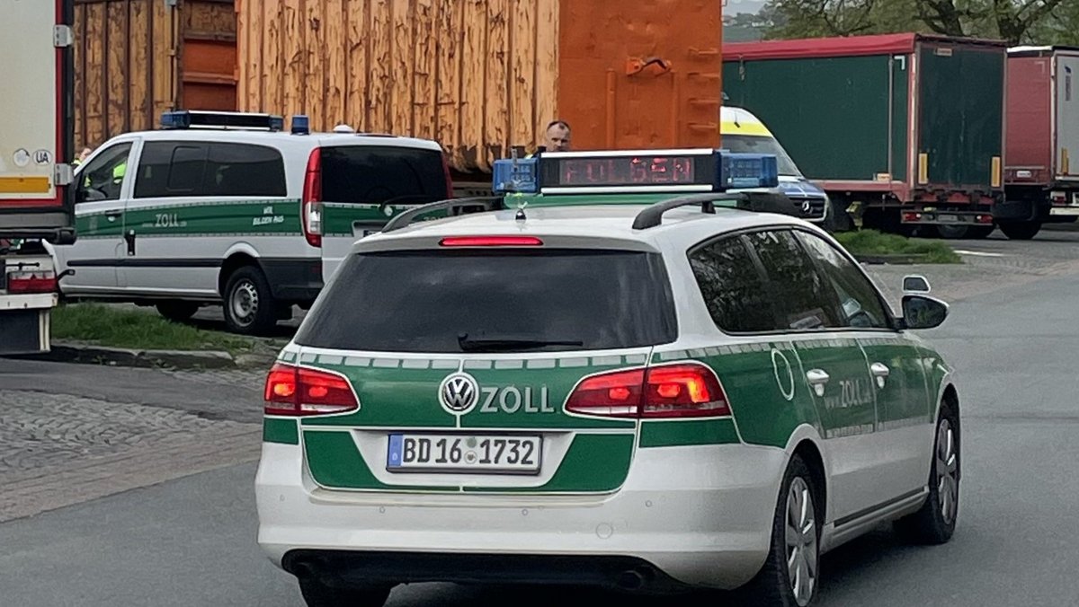 Bielefelder Lamborghini parkt seit Wochen an der A8