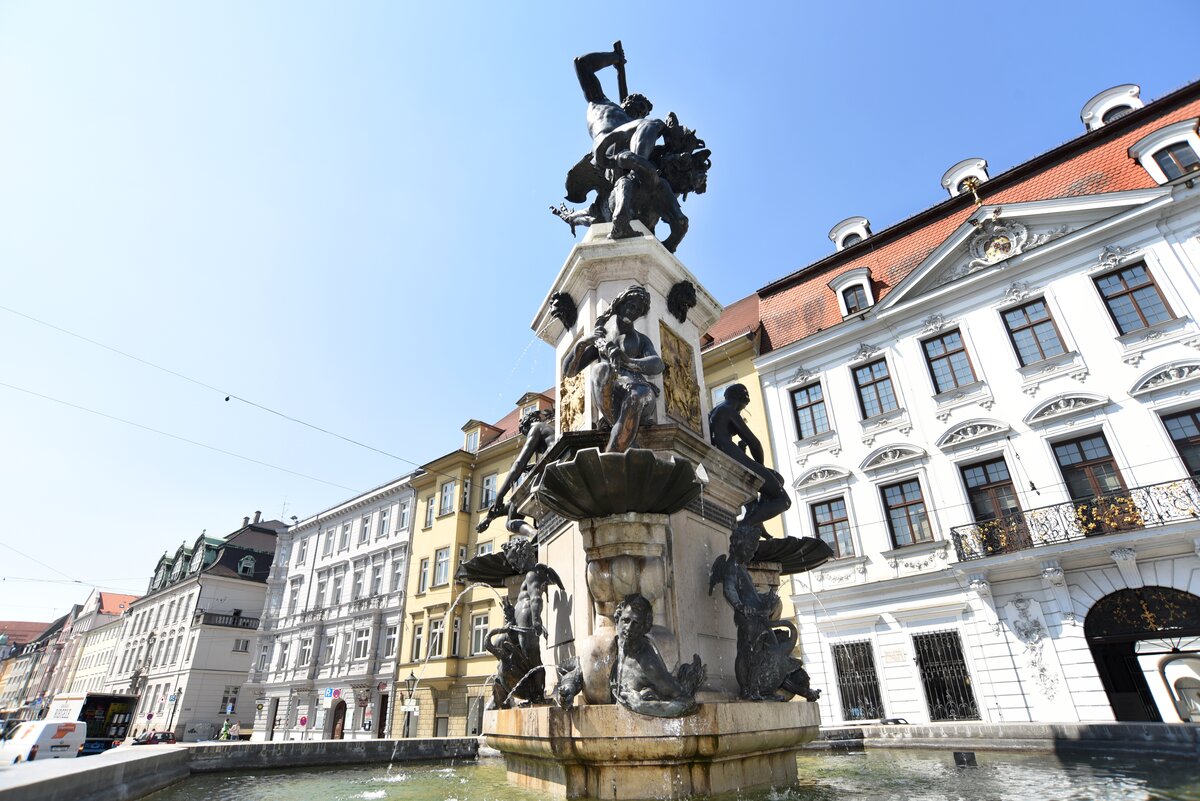 Herkulesbrunnen: Sanierung bis Frühjahr 2026