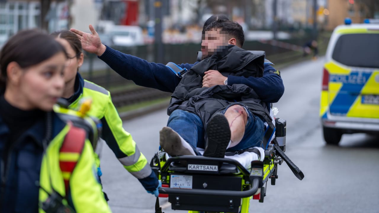 Prozess um Blutrache in Bielefeld: Geschwister wegen Mordversuchs vor Gericht | Regional