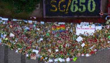Am Tatort ein Jahr danach - Gedenken an die Opfer des Solinger Anschlags - Panorama