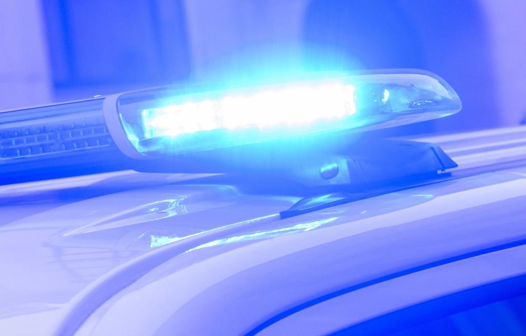 Jugendliche (15 und 14) fahren Mitten in der Nacht mit gestohlenem Roller durch Augsburg