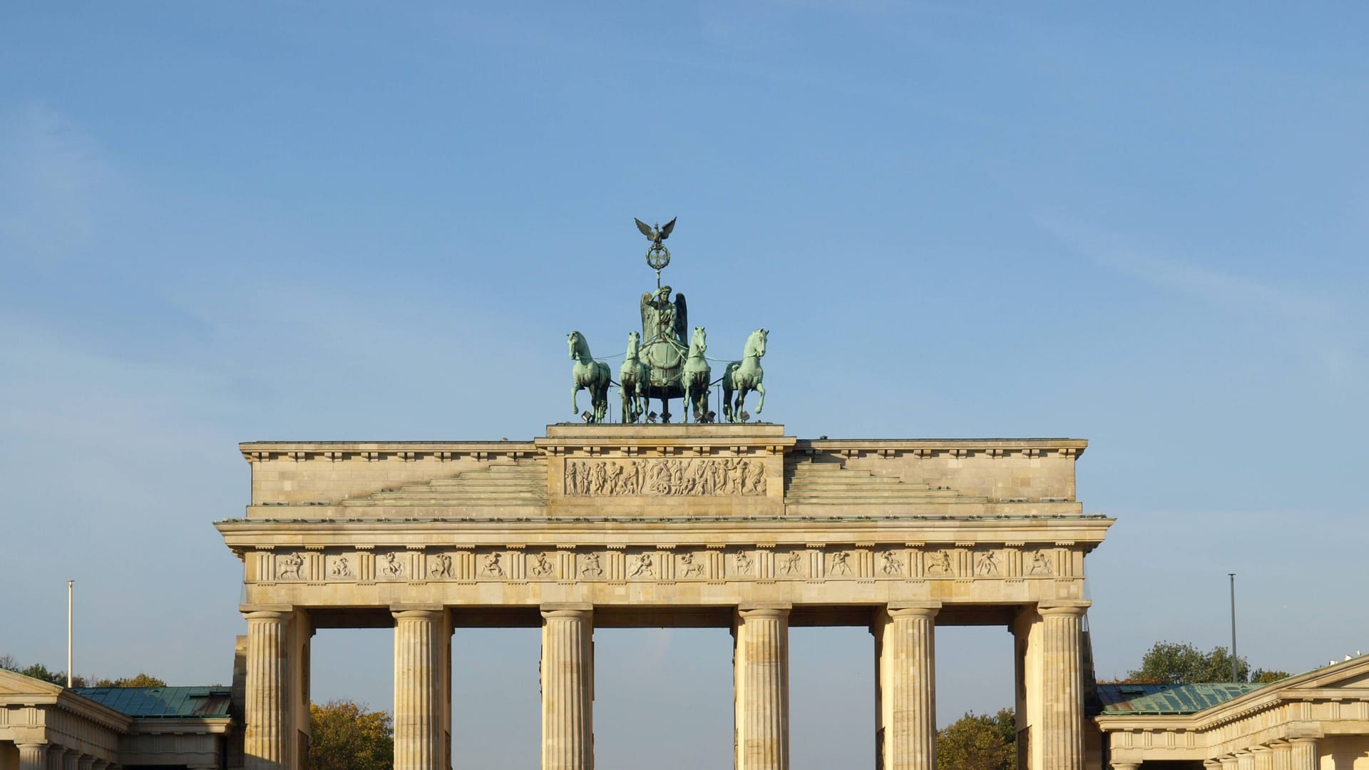 randenburger Tor Brandenburg Gate, famous landmark in Berlin, Germany Copyright: xClaudioxDiviziax/xDesignxPicsx