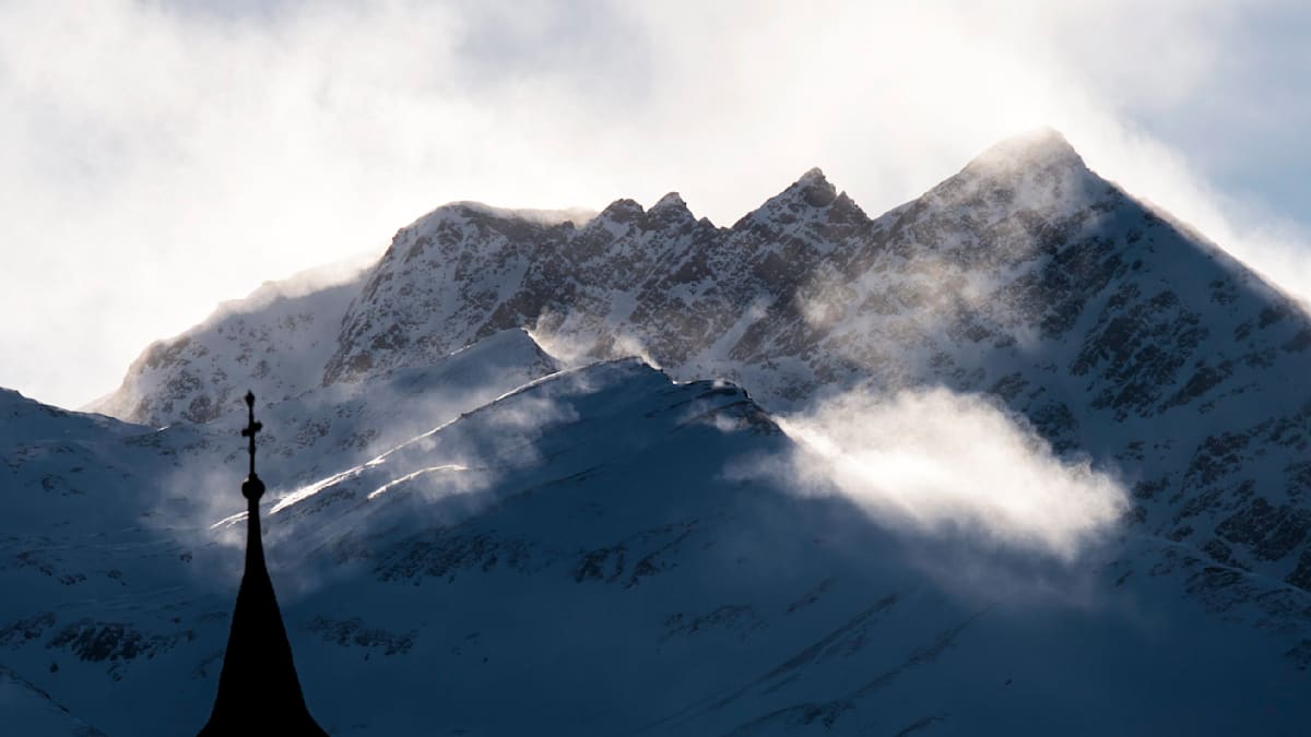 Breithorn Deutsche Bergsteiger hängen auf 4000 Metern in Schweizer Alpen fest – „Sie haben kein Seil mehr“