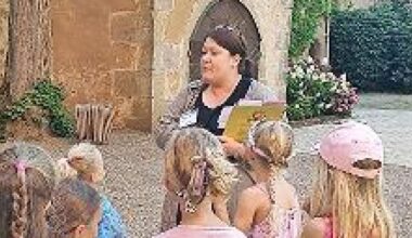 Aschach bei Bad Kissingen: Ferienprogramm des Büchereiteams: Willkommen im Schloss!