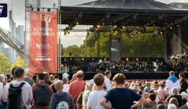 Frankfurt: Europa Open Air Konzert an der Weseler Werft