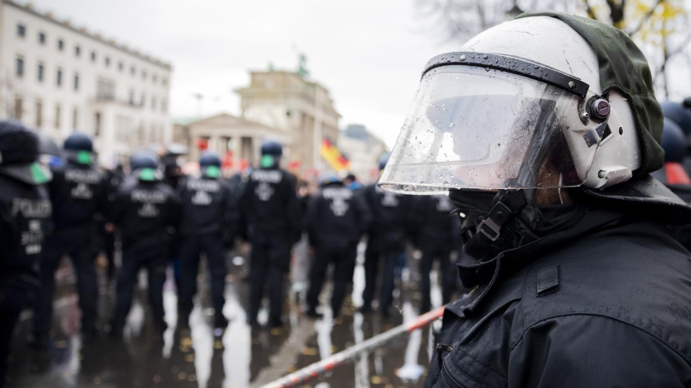 Berliner Polizei bereitet sich auf Großeinsatz vor – „Einsatzkräfte am Limit“