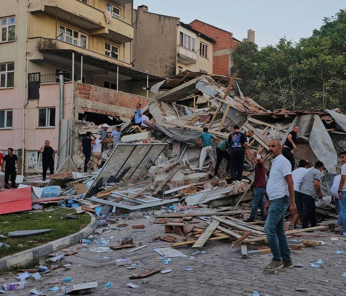 Ein Toter bei Erdbeben der Stärke 6,1 in der Westtürkei