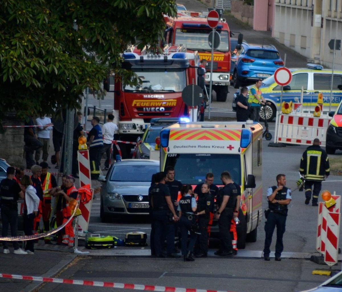 Nach Raubüberfall fallen Schüsse - Polizist stirbt