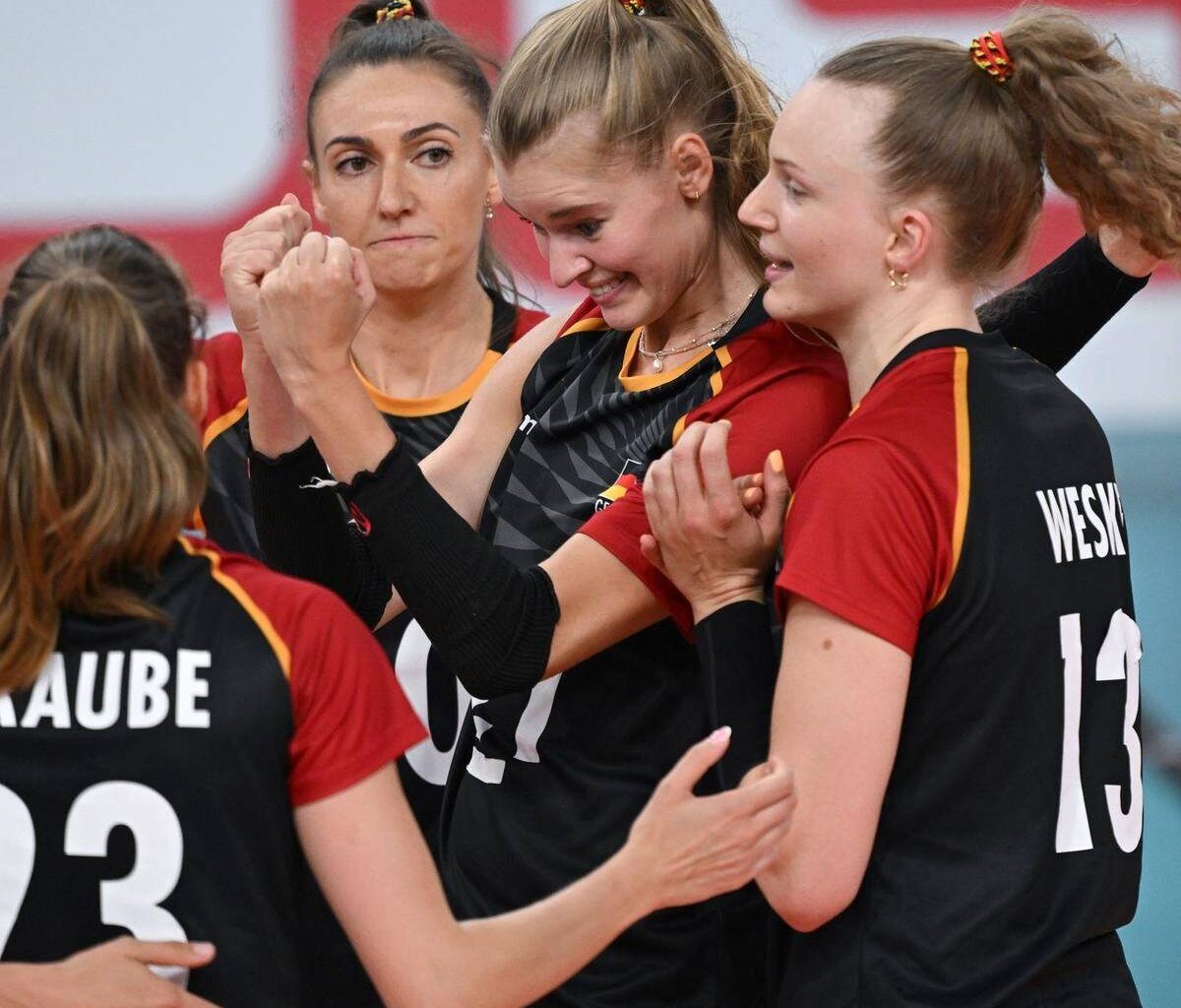 Deutsche Volleyballerinnen starten mit Sieg in WM
