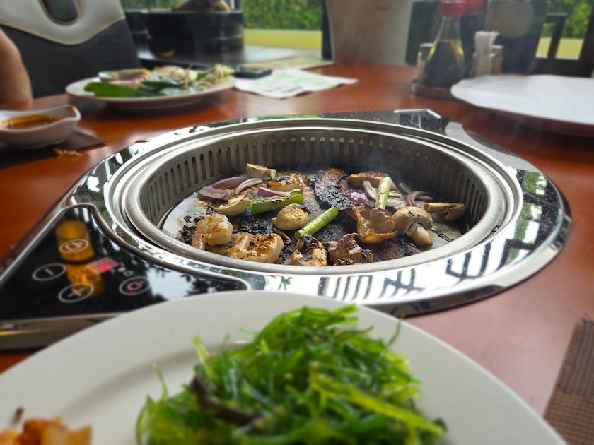 Sankt Augustin: Im „Kimchi-Gourmet“ wird direkt am Tisch gegrillt