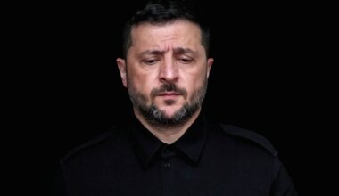 Ukraine News: Selenskij kündigt neue Angriffe tief im Landesinneren Russlands an - Politik