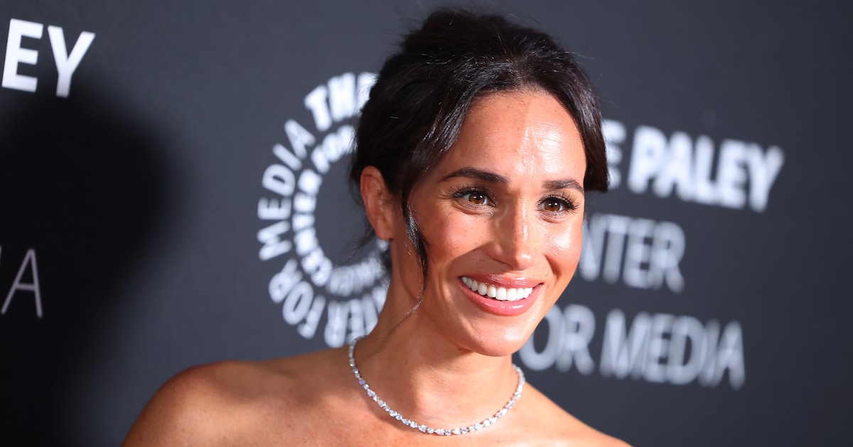 Welche subtile modische Botschaft Herzogin Meghan an die Royals schickt