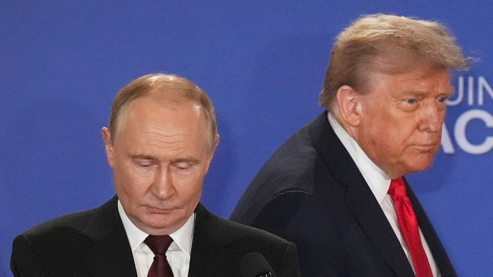 Gipfeltreffen in Alaska: keine bedeutsamen Verlautbarungen von Trump und Putin