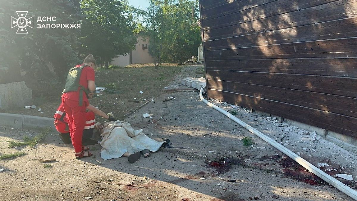 "Das ist pure Grausamkeit": Russen greifen Ferienzentrum in der Ukraine an - zwei Tote