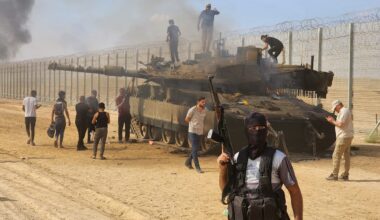 Wegen Urheberrechten! Filmfest streicht Doku über Hamas-Massaker | Politik