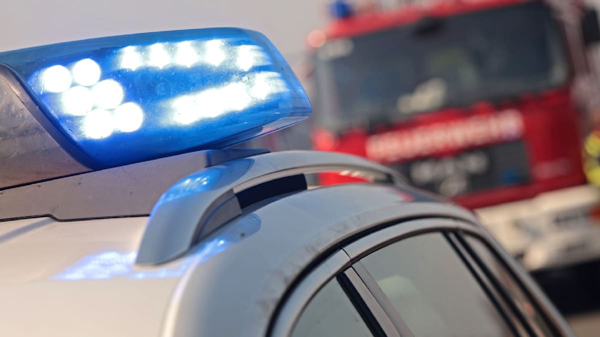 Auto erfasst Familie auf Parkdeck in Essen - fünf Verletzte