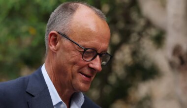 Ukraine News - Merz rechnet nicht mehr mit Treffen von Putin und Selenskij - Politik