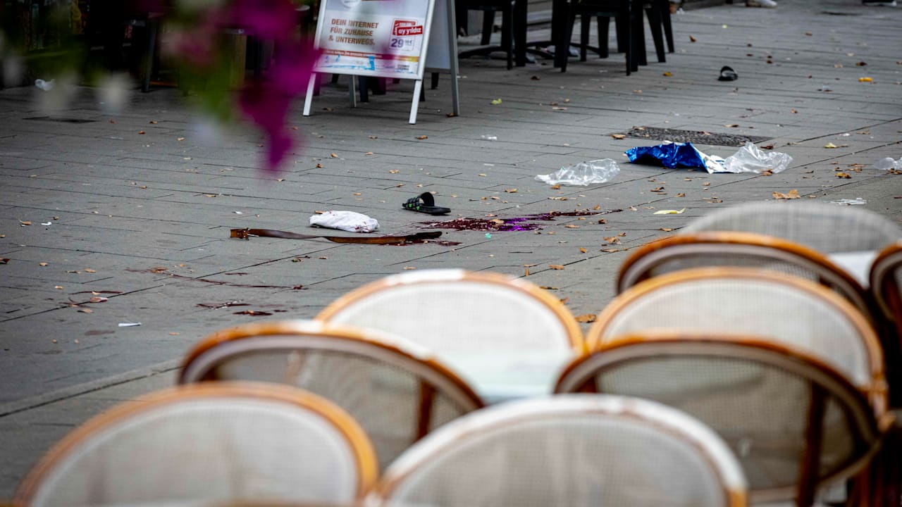 Blutbad in Gelsenkirchen: Mann sticht mit Messer auf Kontrahenten ein | Regional