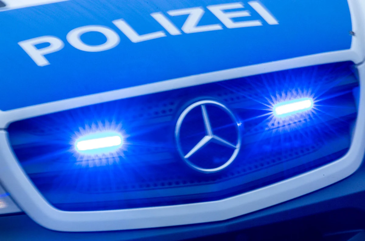Unfall in Bochum - 13-Jährige wird von Bus erfasst und schwer verletzt - Panorama