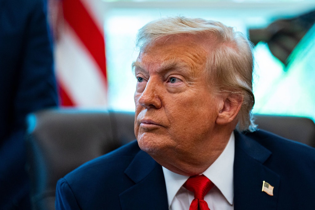 Trump droht „Ländern mit Gesetzen zu Digitalkonzernen“ mit Zöllen