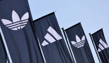Mitten in Tarifrunde: Adidas steigt aus Tarifbindung aus