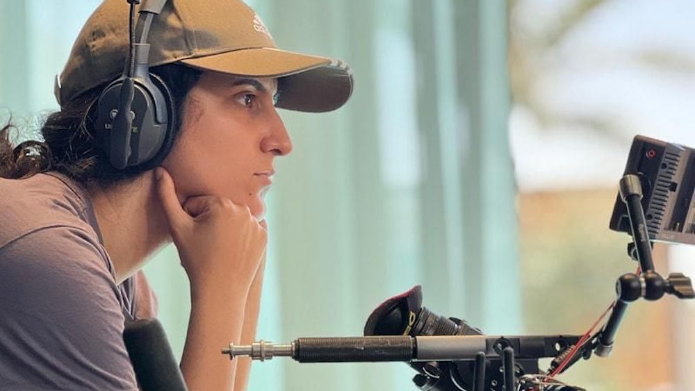 Rita Hajjar ist freiberufliche Kamerafrau und hat beim KVR München einen Antrag auf Einbürgerung gestellt. Nun wartet die Libanesin auf eine Antwort.