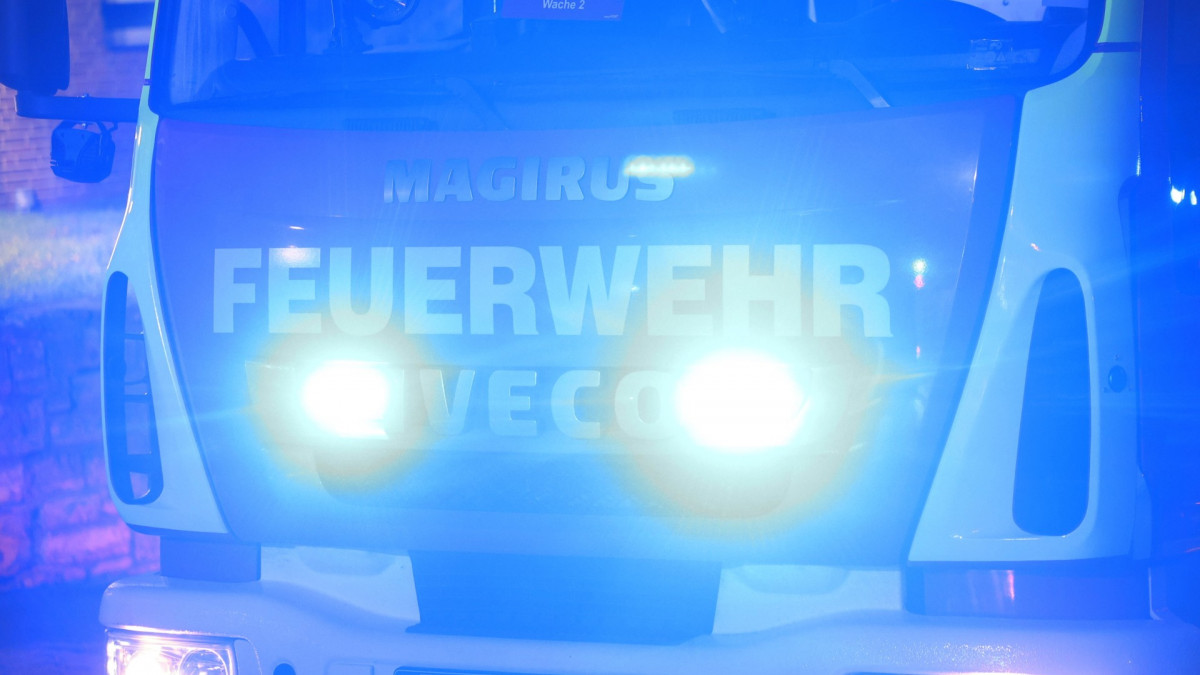 Unruhige Nacht: Feuerwehr im Aueweg im Einsatz