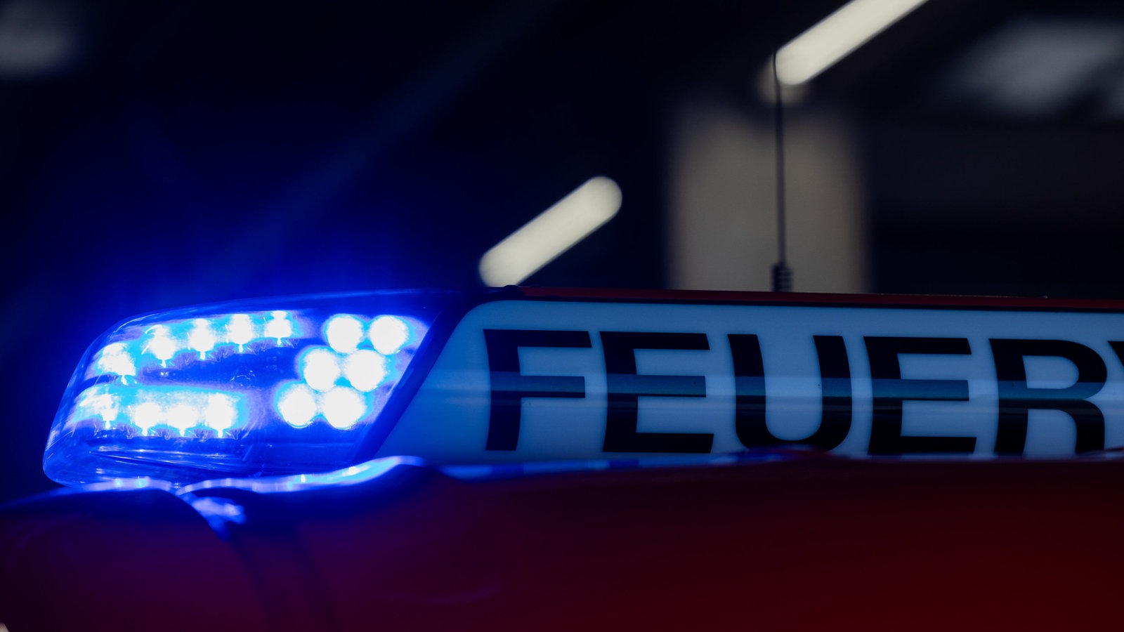 Bochum: Großbrand in Entsorgungsbetrieb - Nachrichten