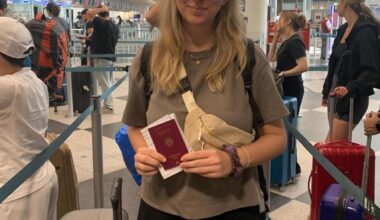 Veronika Foit startet ihr Freiwilligendienst in Uganda, geplant ist auch eine Wanderung mit Gorillas.