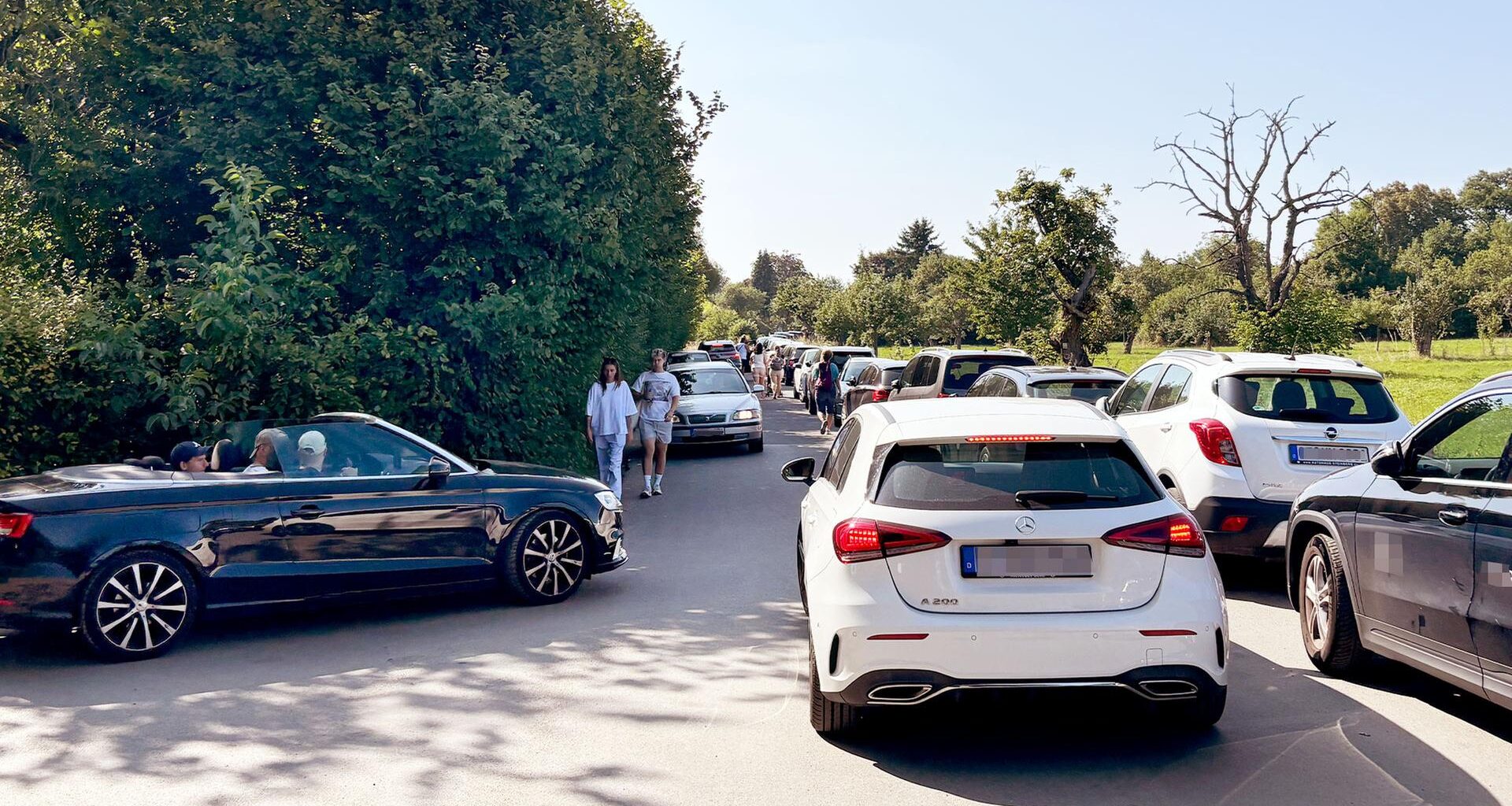 Verkehrschaos am Frankfurter Lohrberg: Zu viele Autos - keine Lösung? | hessenschau.de