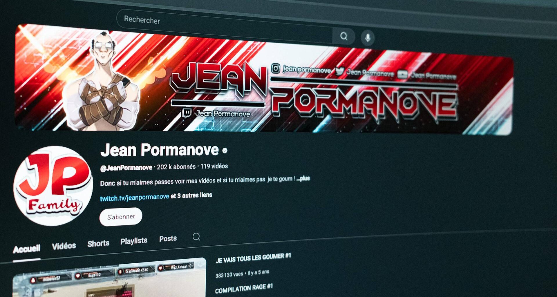 Das Foto zeigt eine Social-Media-Plattform eines  Video-Produzenten mit dem Pseudonym "Jean Pormanove".