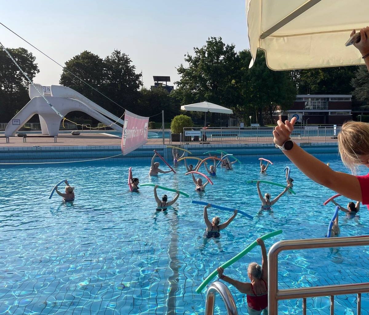 Rekordversuch in Essen beim Aqua-Power-Kurs