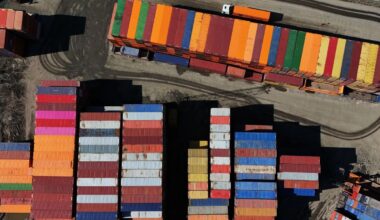 EU setzt Gegenzölle auf US-Importe formell aus