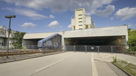 Tunnel Schlangenbader Straße, Berlin-Wilmersdorf.