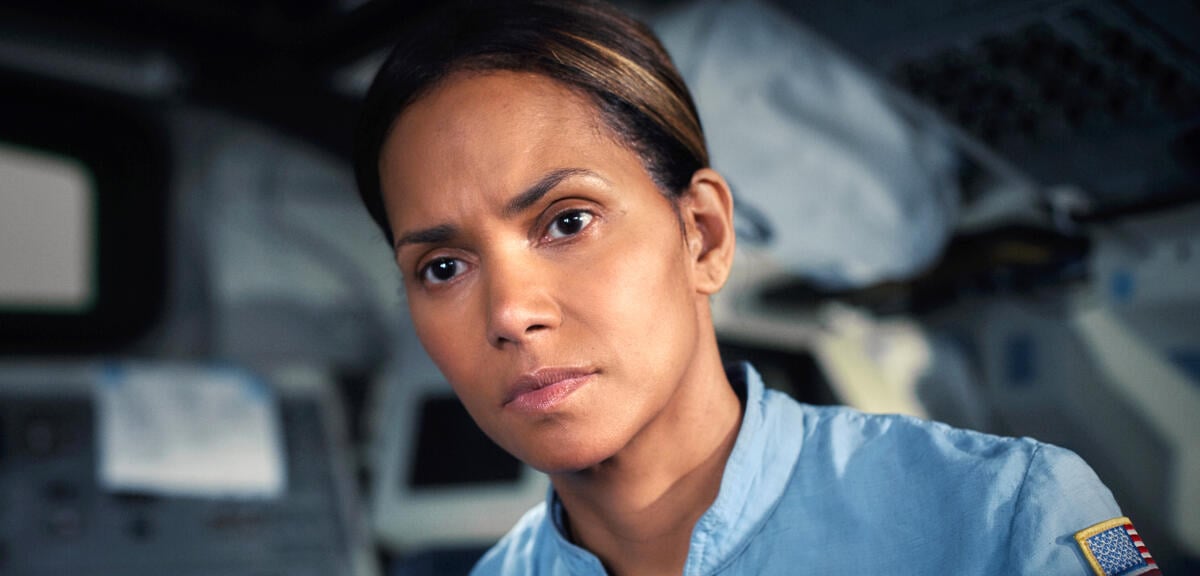 Halle Berry lehnte Keanu Reeves-Meisterwerk ab und erträgt den Film seit 31 Jahren nicht