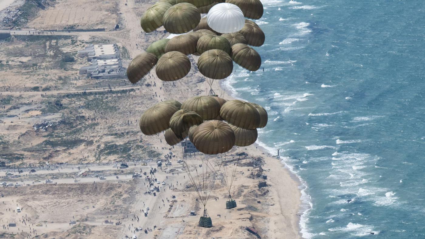 Bundeswehr wirft Hilfsgüter über Gaza ab – aber bei wem kommen sie an?