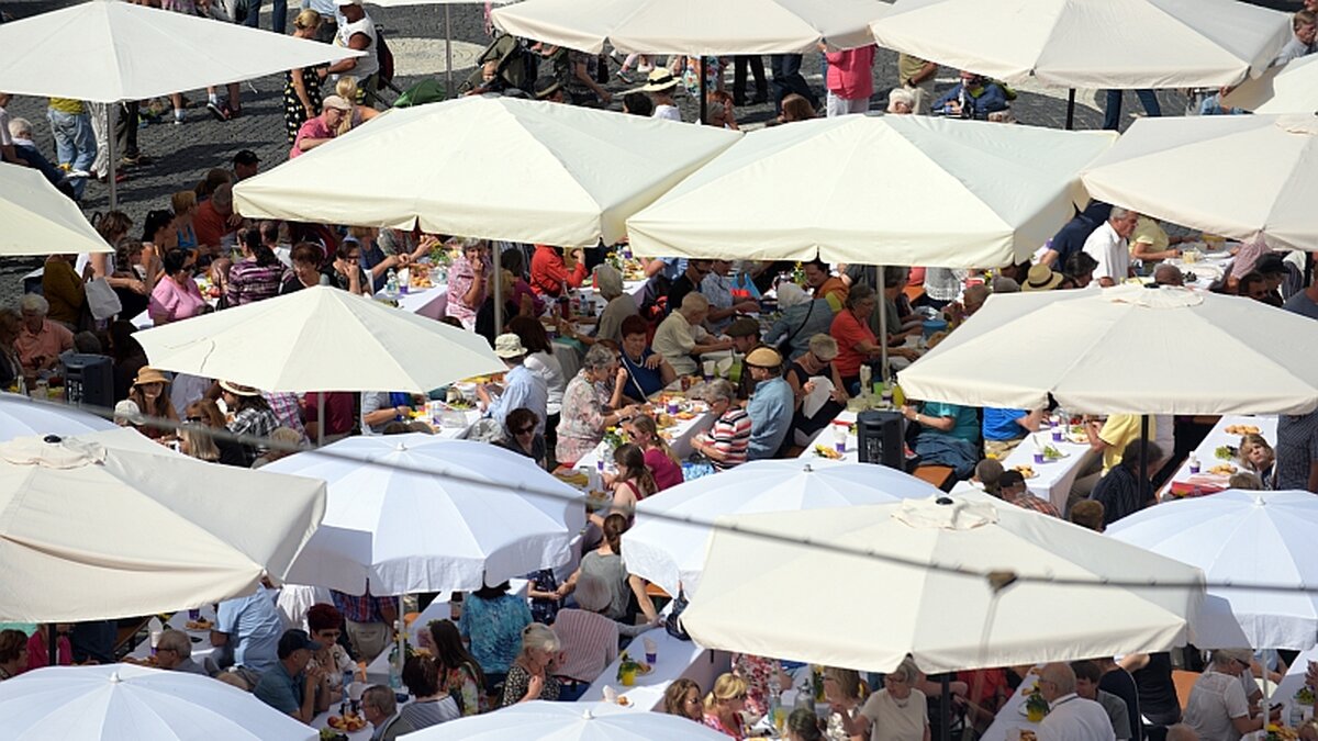 Bischof Meier erklärt Bedeutung des Augsburger Friedensfestes