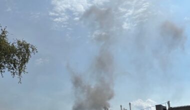 FW-BN: Feuer in Industriebetrieb in Beuel sorgte für großen Einsatz von Feuerwehr ...