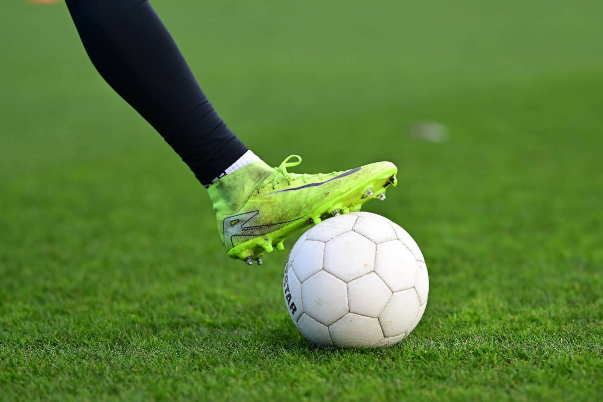 Kreisliga-Spiel in Gelsenkirchen eskaliert! Massenschlägerei auf dem Feld