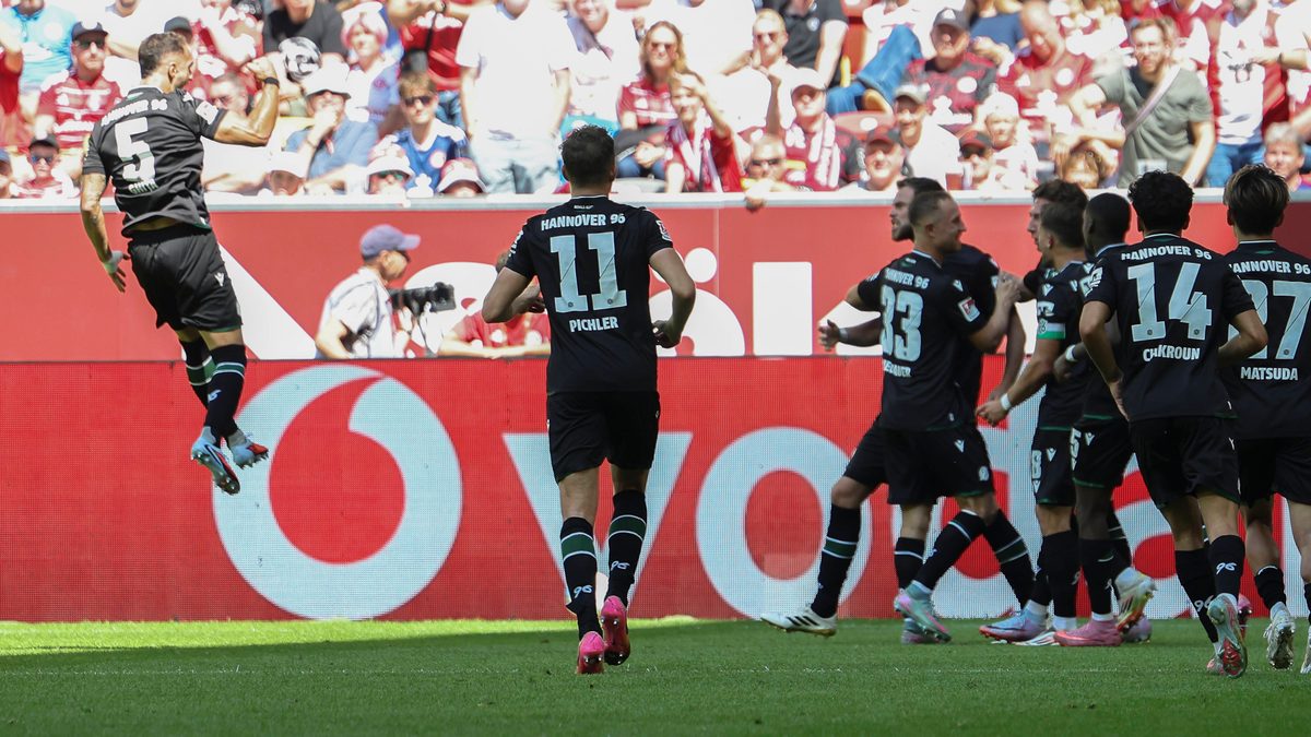 Fortuna Düsseldorf - Hannover 96 | 2. Spieltag | Spielbericht | Highlights