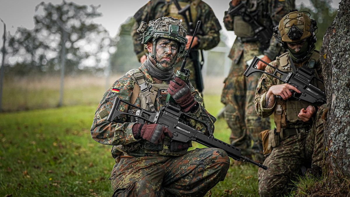 "Riesenherausforderung": Bundeswehrverband warnt vor Bedarf an Soldaten in Ukraine