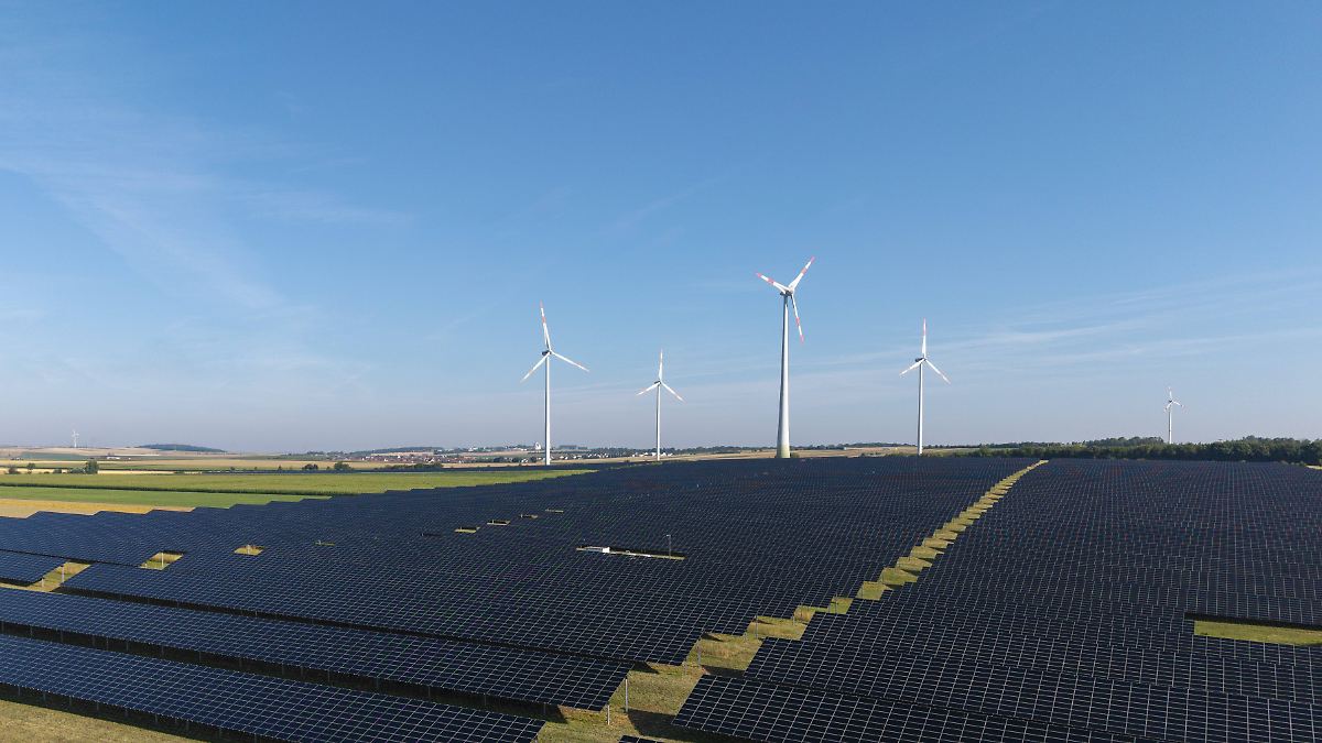 Strom durch Wind und Sonne: Thyssenkrupp-Chef: Energiewende ja, aber nicht in Deutschland