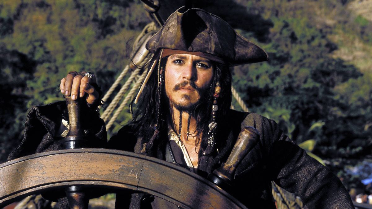 Produzent ist optimistisch: Johnny Depp soll offen für "Fluch der Karibik"-Comeback sein