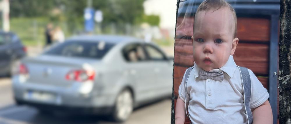Zum Gedenken angebrachtes Bild des getöteten Jungen am Unfallort.
